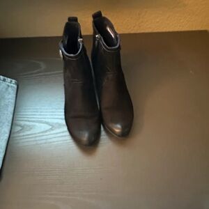 Chic Black Ankle Boots